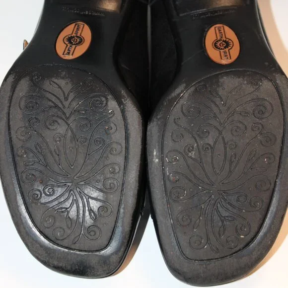 Earth Spirit Black Heels - Picture 6 of 7